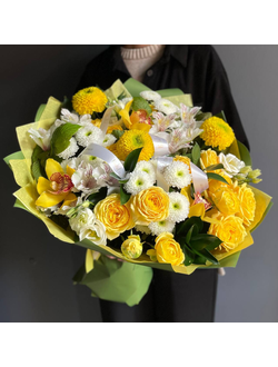 БУКЕТ ИЗ КУСТОВЫХ РОЗ, ХРИЗАНТЕМ КУСТОВЫХ И ОДНОГОЛОВЫХ, АЛЬСТРОМЕРИЙ, ОРХИДЕИ, ЭУСТОМЫ - (АРТ С144)