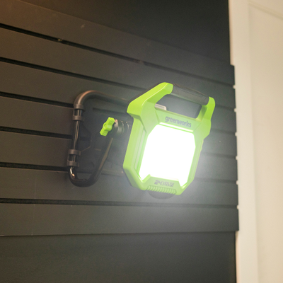 Фонарь светодиодный Greenworks G24WL, 24V / 220V