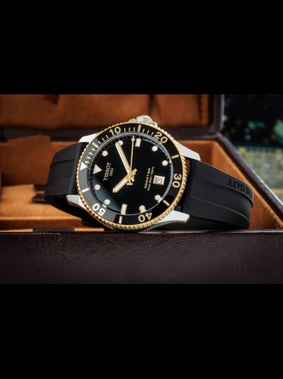 Швейцарские часы Tissot T120.410.27.051.00