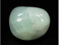 Кальцит фисташковый, галтовка, Пакистан (28*24*20 мм, 25 г) №35244