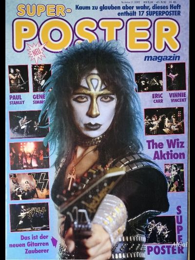 Kiss Super Poster Magazine Ace Frehley, Paul Stanley, Peter Criss, Gene Simmons Inside