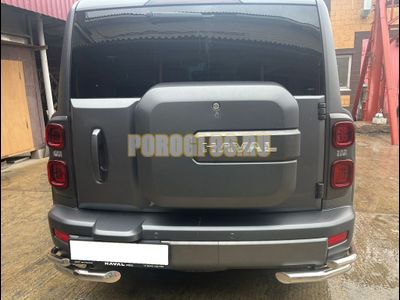 Защита заднего бампера угловая двойная Папа Тюнинг d60/42 для Haval H9 2024-