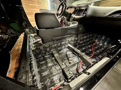 Шумоизоляция Dodge Challenger / Додж Челленджер