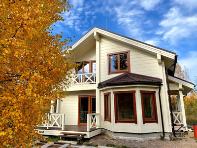 "Семейный Очаг": Просторный Дом из Клееного Бруса с Сауной 145 м²