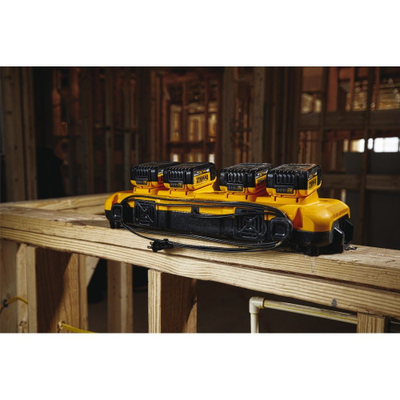 Зарядное устройство DeWalt DCB104 4 слота 10.8/14.4/18/54V