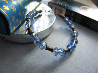 Браслет в греческом стиле с голубыми кристаллами "Афродита"