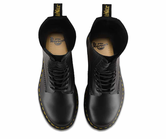 14 eye doc martens 2025