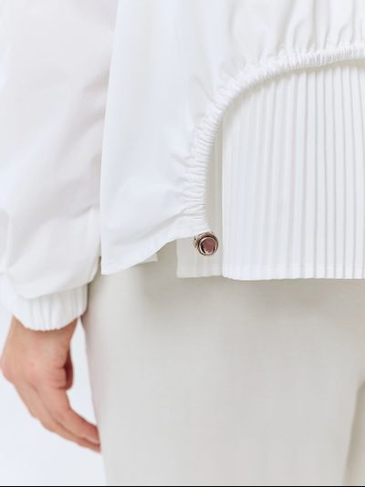 Ветровка из смесового хлопка