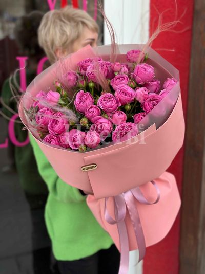 Букет кустовых роз &quot;Мисти Бабблс&quot;