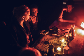 В поисках Элис