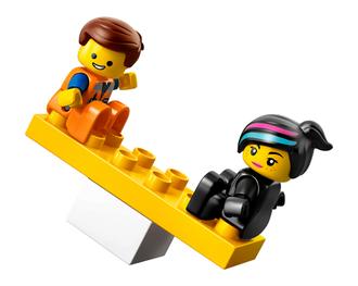 # 10895 Пришельцы с Планеты DUPLO / Emmet and Lucy’s Visitors from the DUPLO Planet