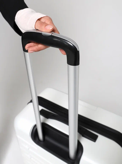 Чемодан для путешествий M Optimum Travel, белый