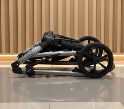 Детская коляска 3 в 1 Luxmom 710 Серый