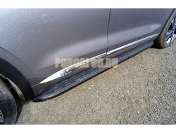 Пороги алюминиевые с пластиковой накладкой (карбон черные) 1820 мм ТСС для Geely Monjaro 2023-