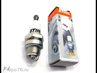 Свеча для бензопилы триммера зажигания 2-х тактная
