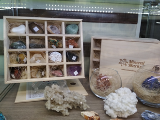 шкатулки для подарков на заказ, производство деревянных шкатулок, фанерные коробки пеналы срочно