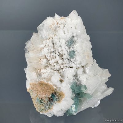 Апофиллит, гейландит. Индия. 40*40*30мм