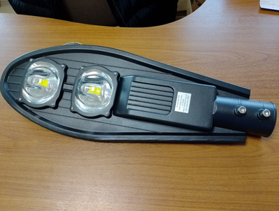 Светодиодный уличный светильник COB-100 (175-265V)