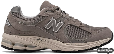 NEW BALANCE 2002R Marbkehead Light Aluminum (40-45)
