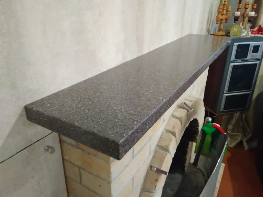 Каминная полка из камня в Брянске