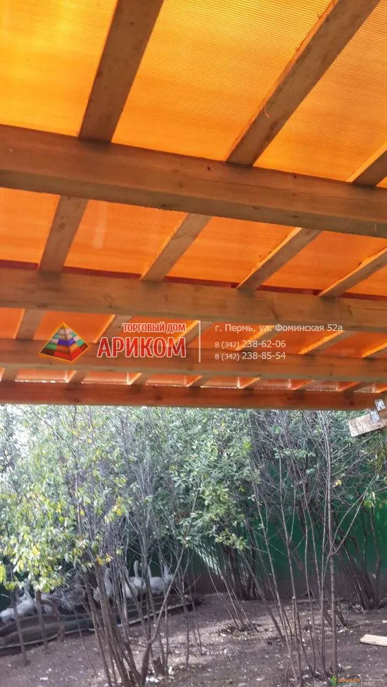 Навес из сотового поликарбоната