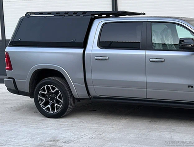 Кунг алюминиевый 3-дверный HAL со скрытой передней стойкой для RAM 1500 2018+ 5,7ft (короткий кузов)