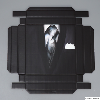 Коробка складная «Мужской костюм», 20 × 20 × 5 см