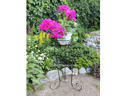 Подставка для цветов кованая 45*75*45см  3.9 кг металл Россия 2473/021034