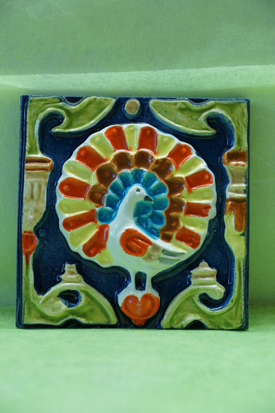 Павлин (изразцовая плитка)