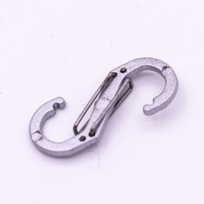 s-образный карабин серебристый 1/6 (MA1008) - DID