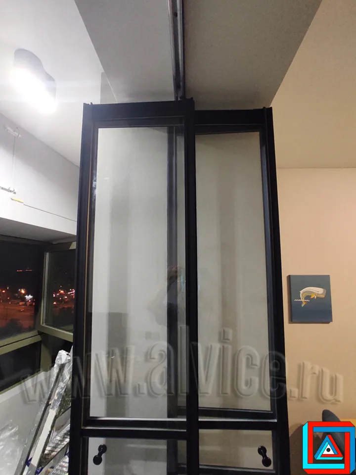 Пакет створок по толщине стены в области проема