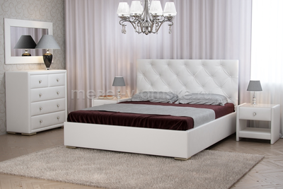 Комод "Элегия" в комплектации с кроватью "Глория" в интерьере