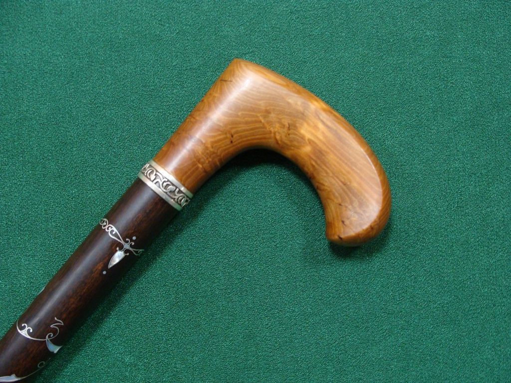 Трость из томентозы и карельской березы