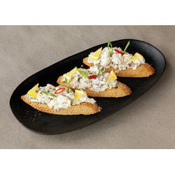 Брускетты с треской