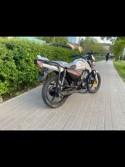 Мопед Millenium RS 12 белый