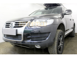 Защита радиатора Volkswagen Touareg I 2007-2010 black низ
