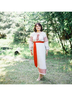 Платье для молодой женщины "Берегиня"