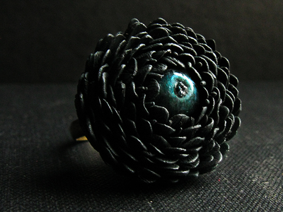 Готическое кольцо "Цветок Ворона" по мотивам сериала "Рейвенсвуд"