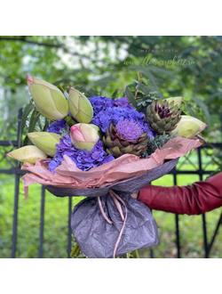 Букет с Лотосами и Артишоком