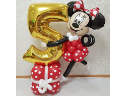 композиция "маленькая Минни с цифрой"