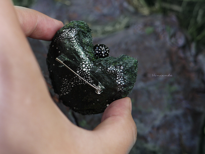 Сказочная брошь "Лесной КотоРог" в виде фэнтезийного кота-единорога из рода Лесных Хранителей