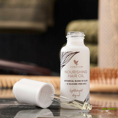 Nourishing Hair Oil - Питательное масло для волос с алоэ вера и шестью растительными маслами