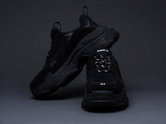 Balenciaga triple cheap s black 38
