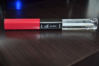 Стойкая помада - блеск E.L.F. Studio Lip Stain 82508 Red Carpet