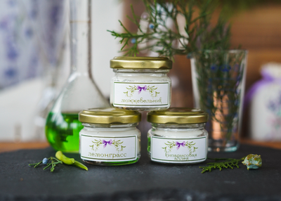 НАБОР СВЕЧЕЙ 20мл В ПОДАРОЧНОЙ КОРОБКЕ КОЛЛЕКЦИЯ «ТРАВЫ И ХВОЯ» 3 АРОМАТА