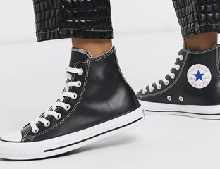 Patent leather cheap converse all stars