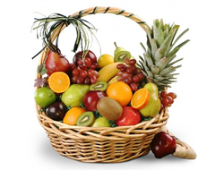 Фруктовая корзина “Садовые фрукты”
