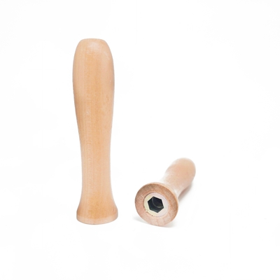 Рукоятка из дерева с резьбой М8