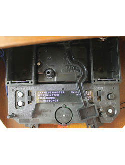 Настенные часы Rhythm CMJ520NR06