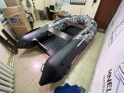 Моторная лодка Хантер 380 ПРО КМФ НДНД - MNELODKU.RU